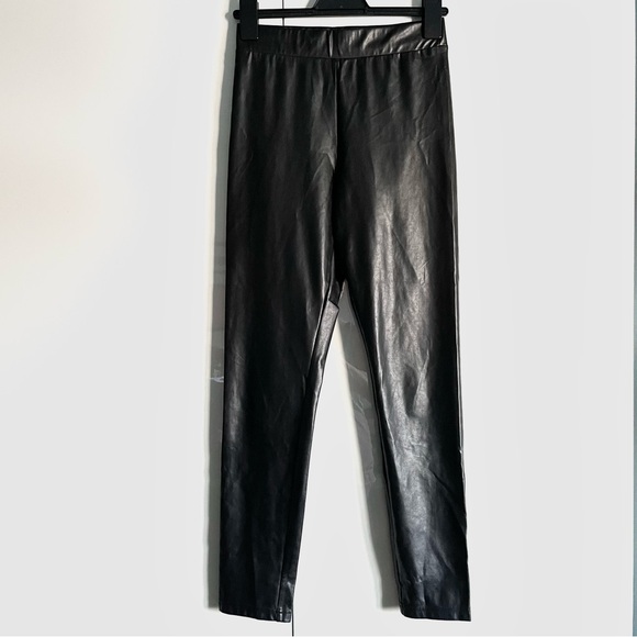Aritzia Ten by Babaton Showcase High Waisted Faux Leather Legging Pant M EUC - Picture 4 of 15